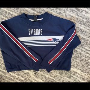 New England patriots cropped crew neck